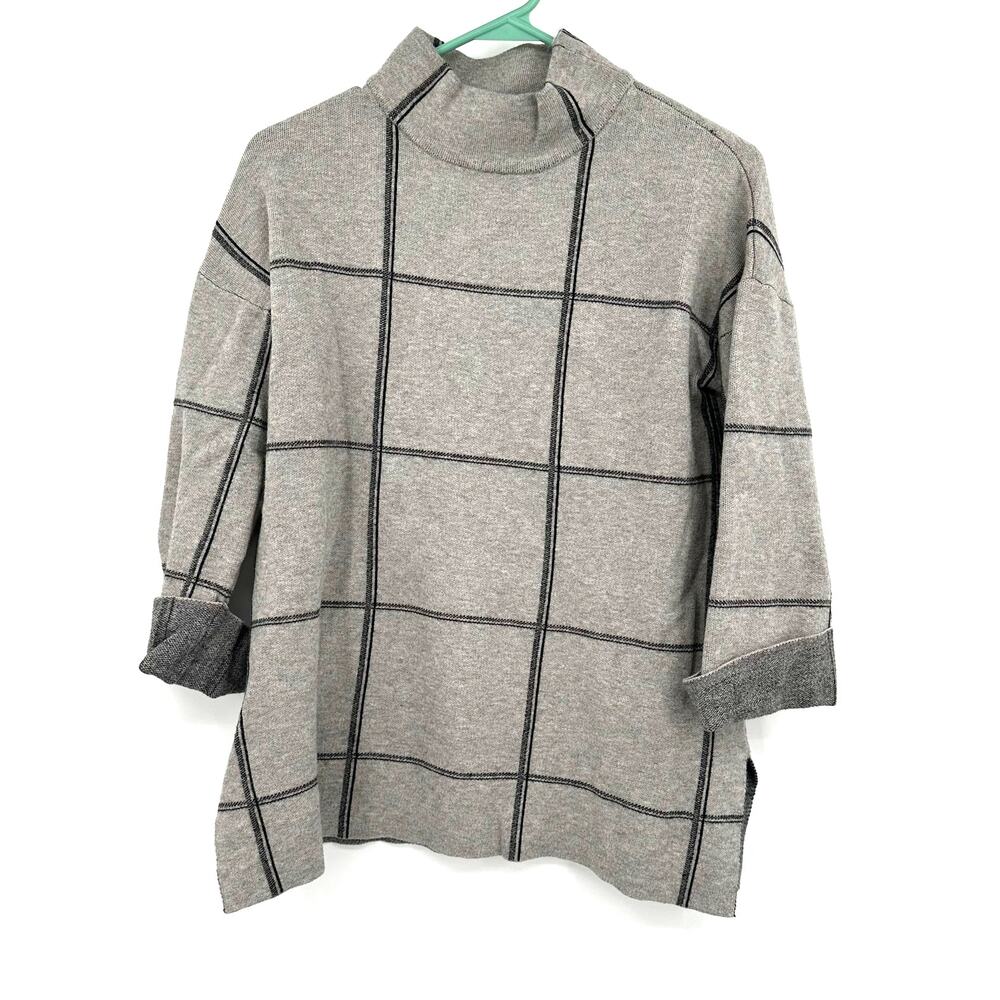 Tahari Size Small Turtleneck Sweater Gray Plaid Window Pane Warm‎ Comfortable
